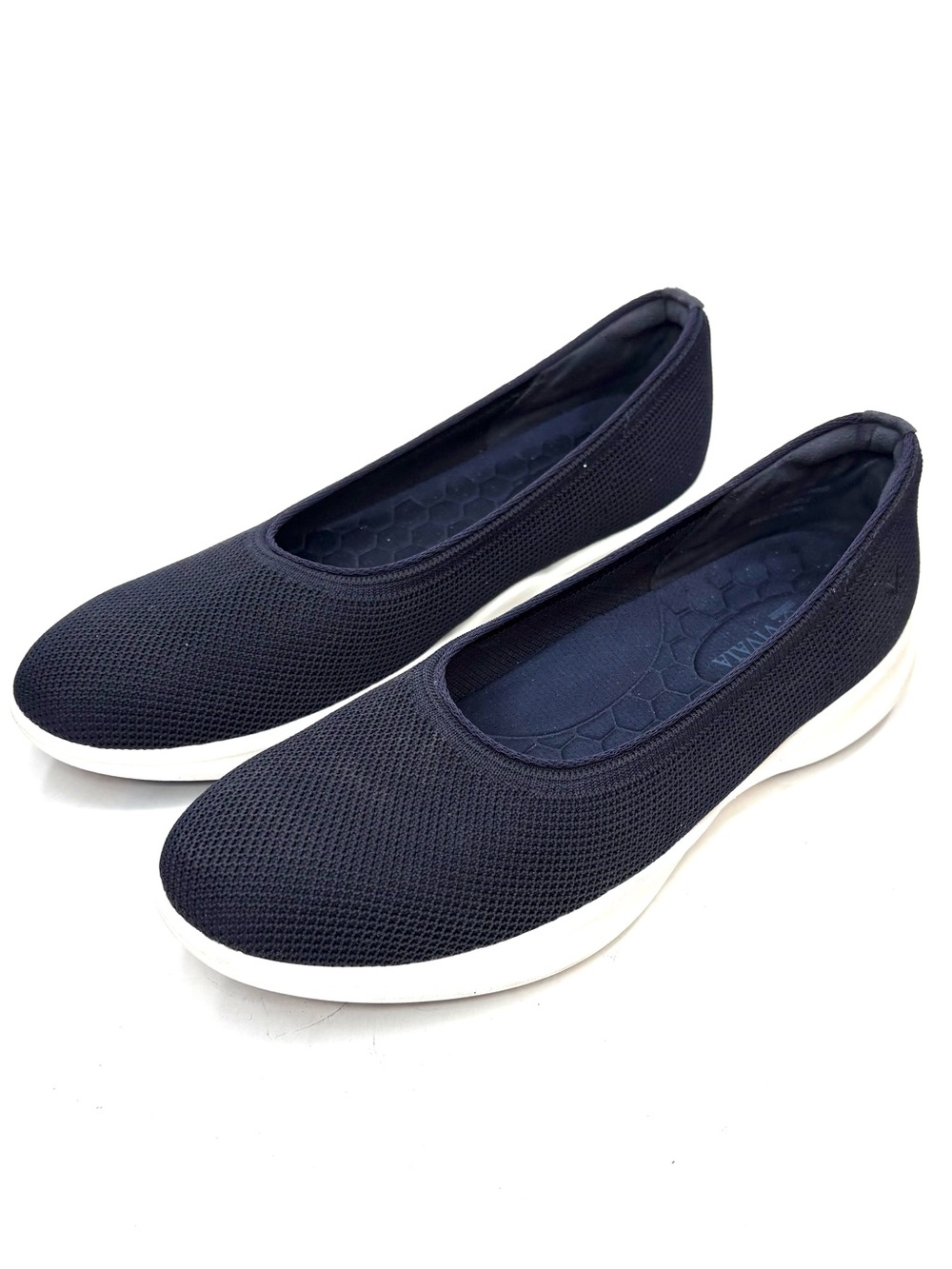 Vivaia Izabel Walker Pro Hybrid Flats | 42